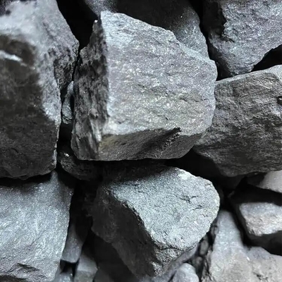 Ранг легирующего металла ферросилиция индустрии 10-50mm FeSi сталеплавильного производства промышленная