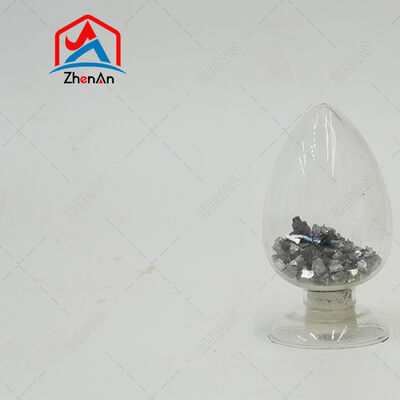 Брикеты Fe Ванадий 70 марки, темно-серебристые, используются в производстве автомобильной зубчатой стали и валов